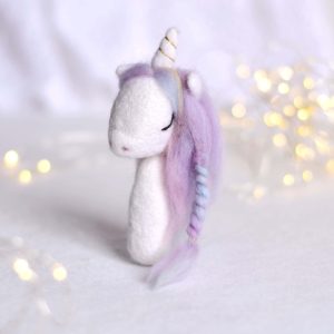 Felted unicorn rainbow purple | Felted photo props