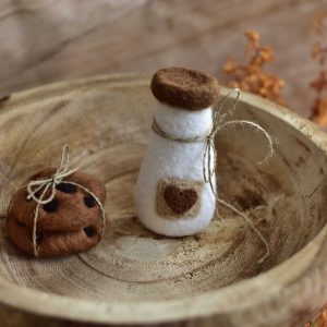 Felted milk and cookies | Felted photo props