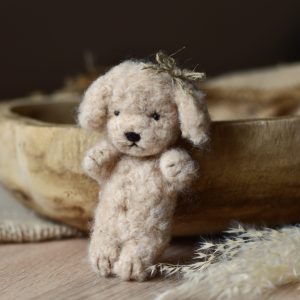Felted curly puppy | Felted photo props