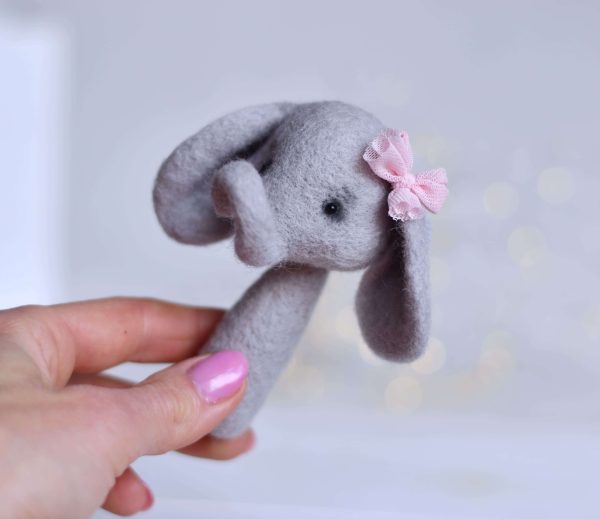 Felted elephant mini | Felted photo props