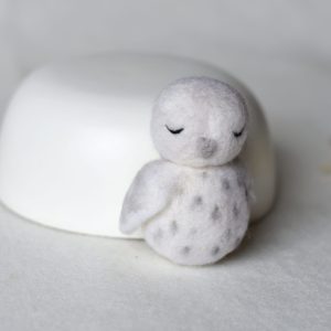 Felted owl white | Felted photo props