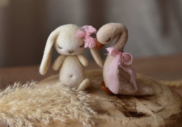 Felted goose and bunny | LuckyBay Props
