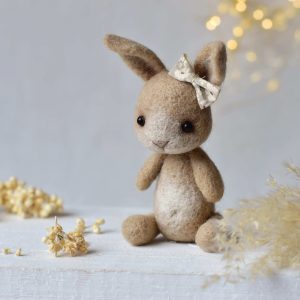 Felted bunny 'Beige' | Felted photo prop newborn