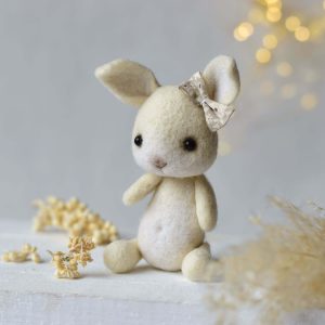 Felted bunny 'Creamy' | Felted photo prop newborn