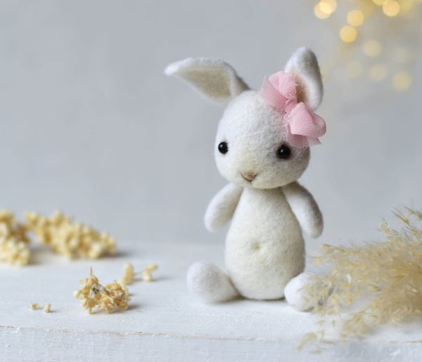 Felted bunny 'Snow White' | Felted photo prop newborn