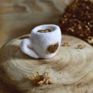 Felted cup of coffee | Felted photoprops