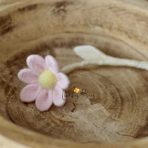 Felted flower in pastel pink| Felted photo props