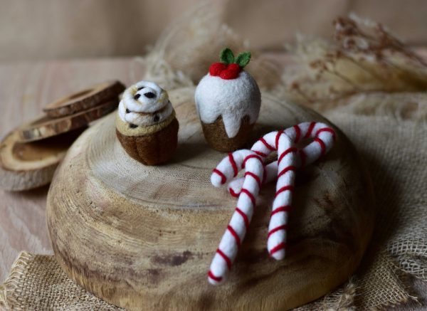 Felted candy cane | Felted Christmas photo prop