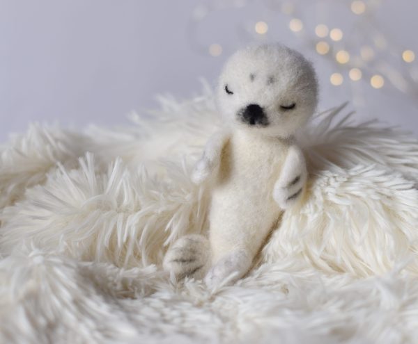 Felted seal in white | Felted photo prop | LuckyBay Props