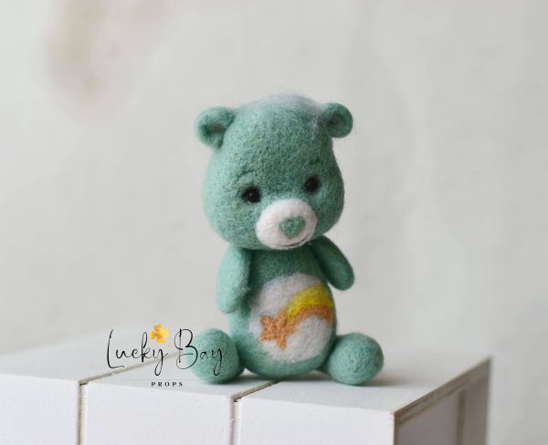 Felted bear mint with star| Felted photo props newborn