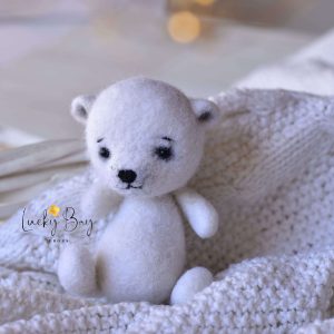 Felted polar bear | Felted photo props newborn | NEW