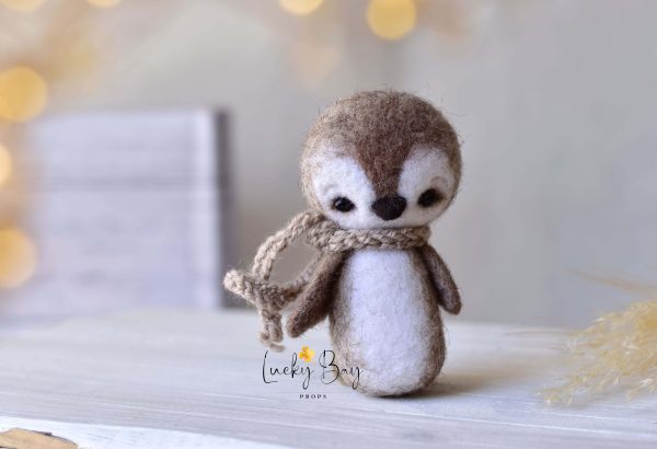 Felted penguine light brown| Felted photo props newborn | NEW