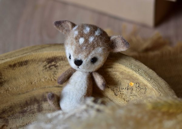 Felted roe deer | Felted photo props newborn | NEW