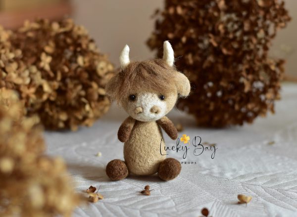 Felted cow highland | Felted photo props newborn | NEW