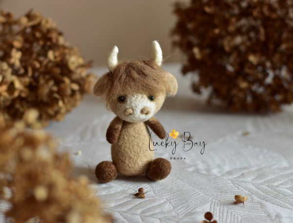 Felted cow highland | Felted photo props newborn | NEW
