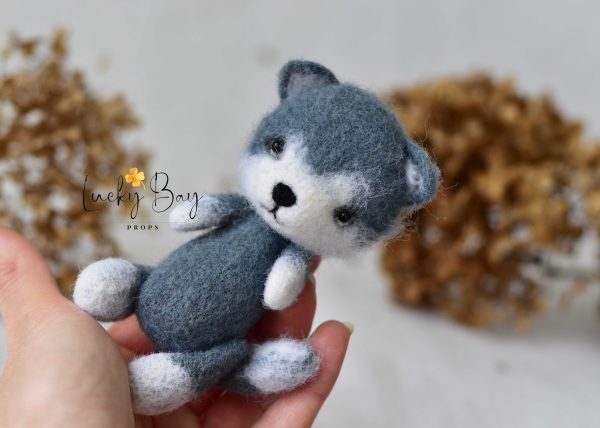 Felted wolf | Felted photo props | NEW